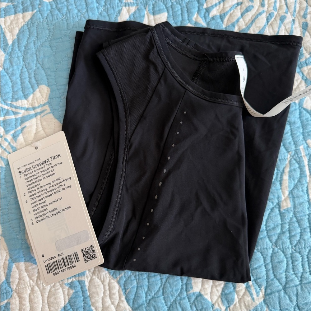 Lululemon Athletica Black Sculpt Cropped Tank - Picture 3 of 4